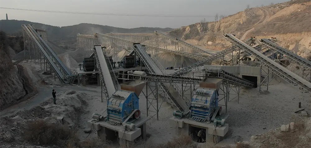 using-advanced-alloys-in-quarry-to-boost-production-efficiency.webp